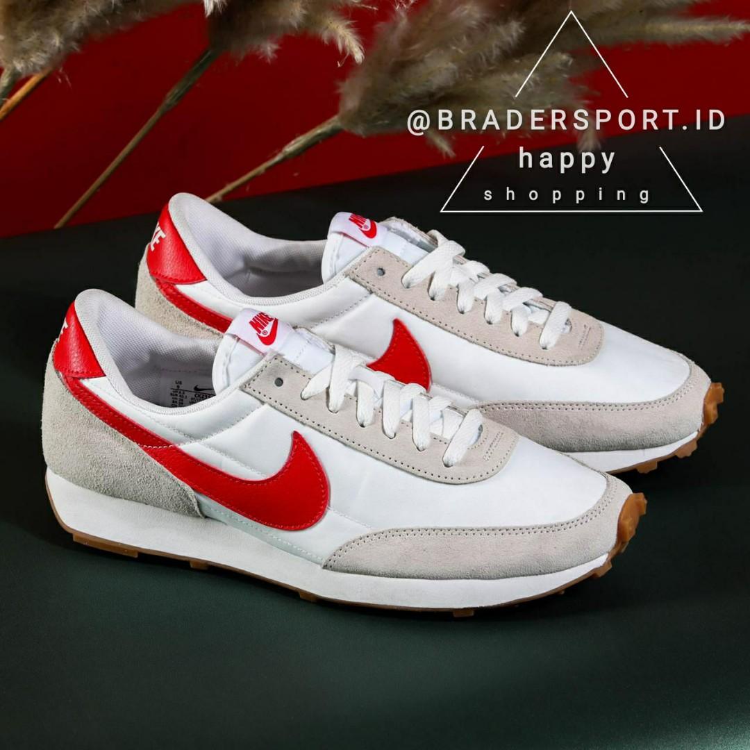 nike daybreak id