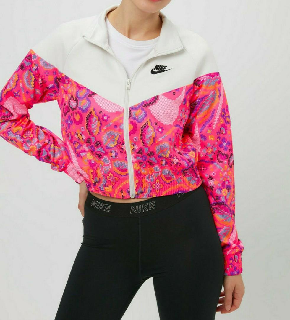 Nike Women's Future Femme Poly Knit 