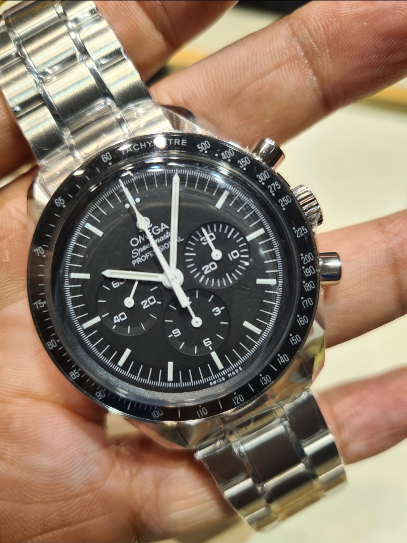 Omega speedmaster moonwatch 1861 clearance