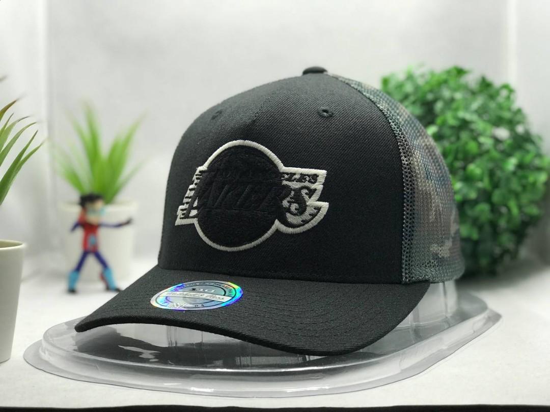 Original Mitchell Ness Los Angeles Lakers Squad Black Camo Cap