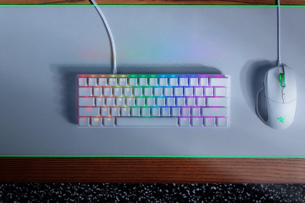 Razer Huntsman Mini 60% 光學機械式電競鍵盤紫軸/紅軸, 電腦＆科技