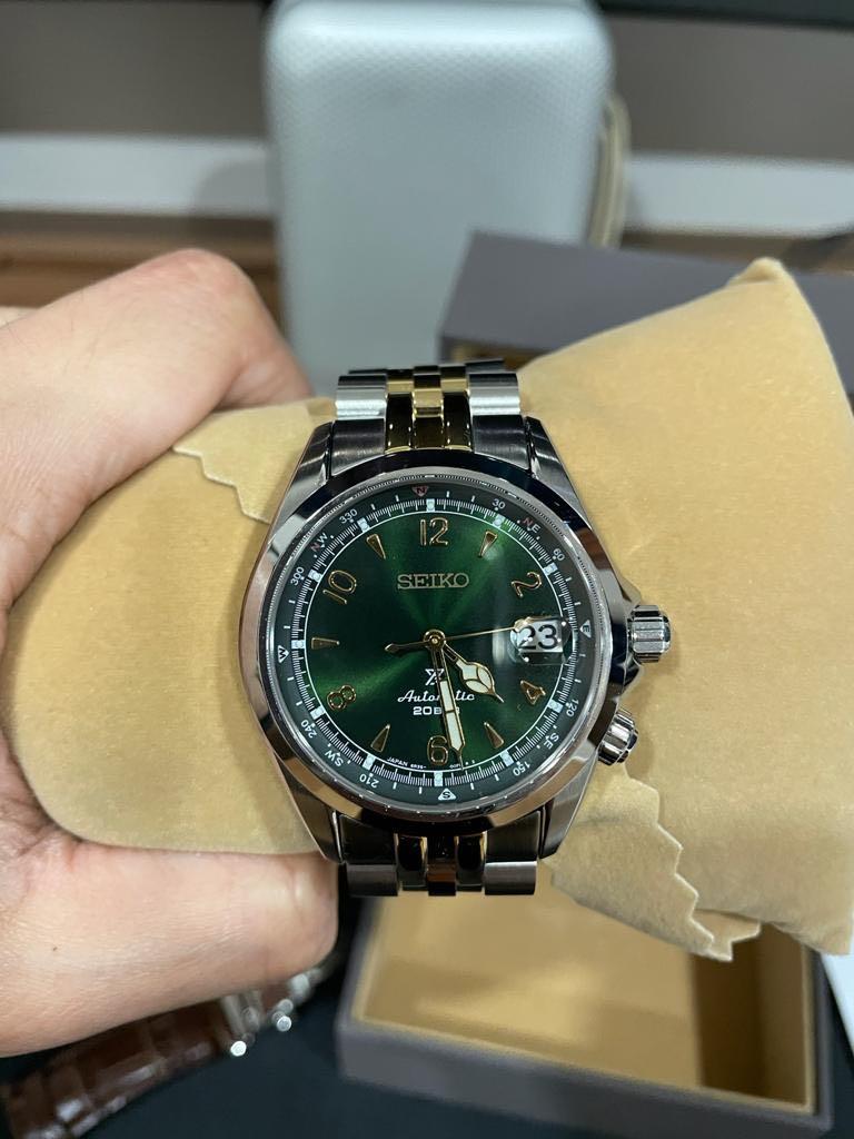 Seiko Prospex Alpinist Green SBDC091, Men's Fashion, Watches & Accessories,  Watches on Carousell