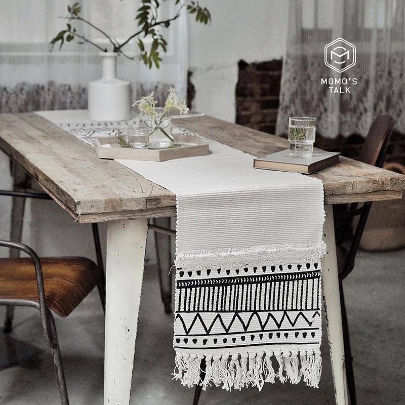 table runner (Category: Table Linen & Textiles) located in Singapore. Submitted by lois2022sg (Listing ID 1064718027, Image 1). Description: Very beautiful table runner. Size 220x35cm. Brand new. I bought extra and need to sell one. Self collection at Braddell MRT..