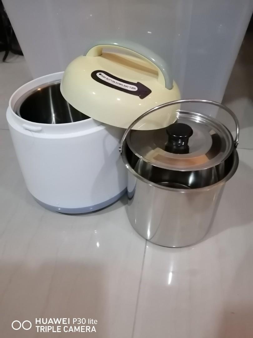 Thermal container, Furniture & Home Living, Kitchenware & Tableware ...