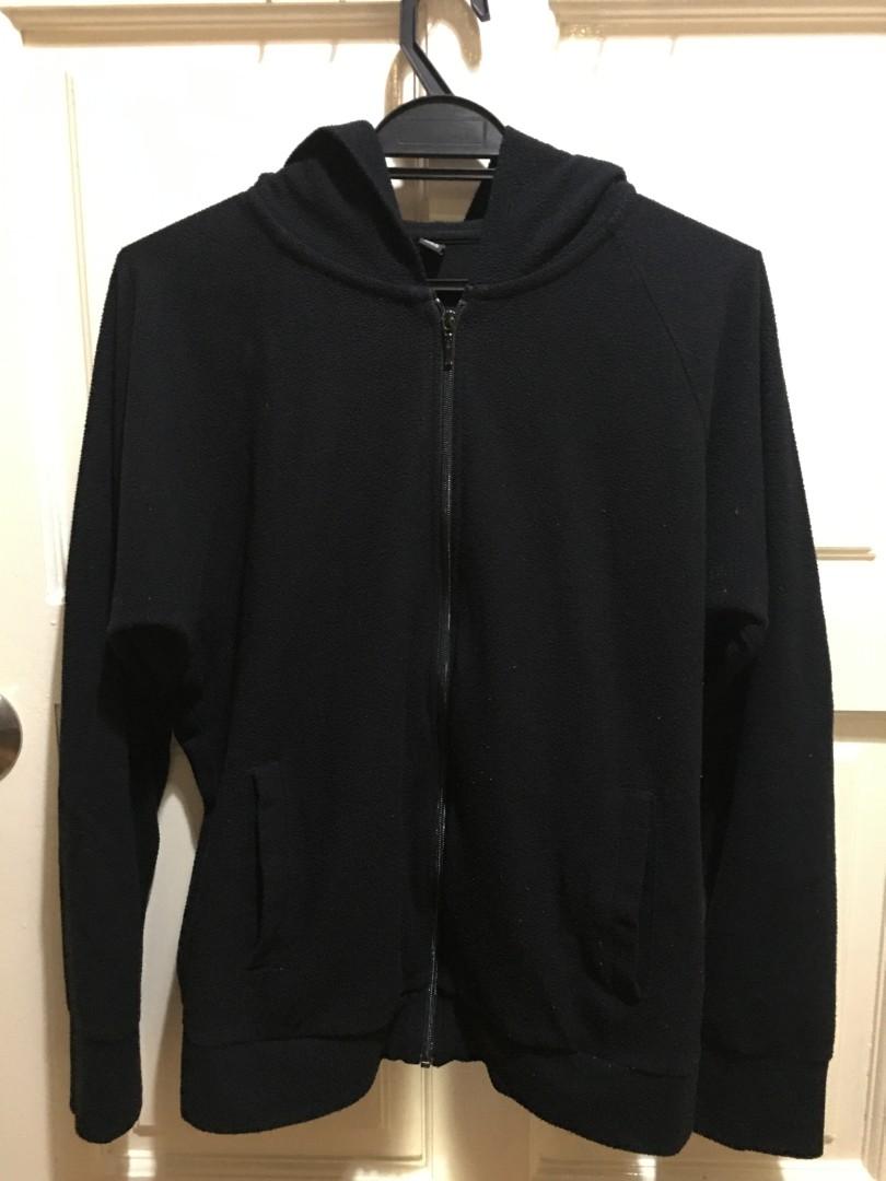 Uniqlo shop black jacket