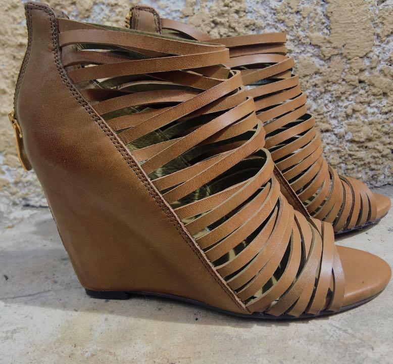 Vince Camuto Wedge Sandals Women S Fashion Footwear Heels On Carousell