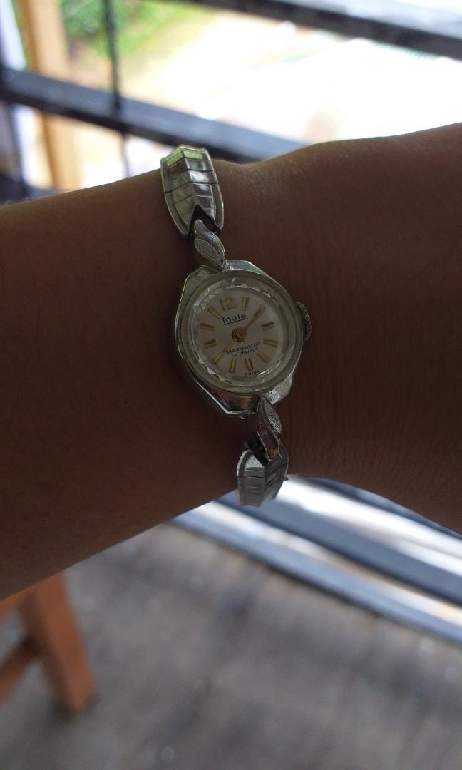 VINTAGE LOUIS 17 JEWELS LADIES WATCH Women s Fashion Watches