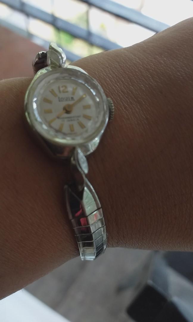 Louis 17 sales jewels ladies watch