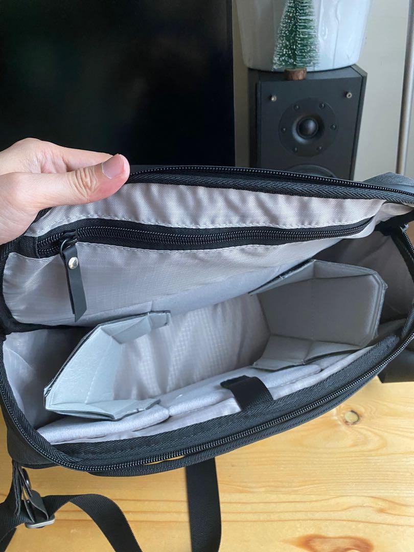Xiu jian on sale camera bag