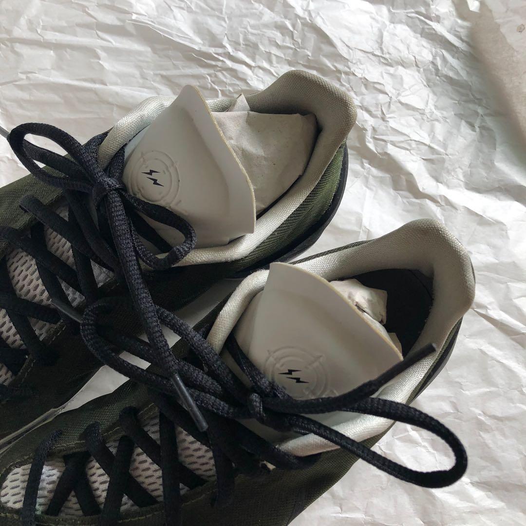 Nike hyperchase fragment store
