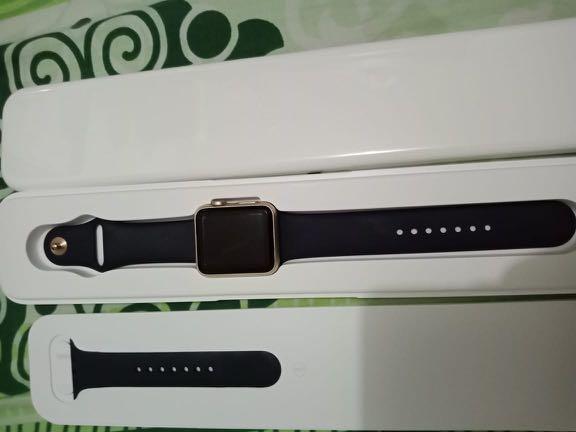 Apple Watch Series 1, Elektronik, Lainnya di Carousell