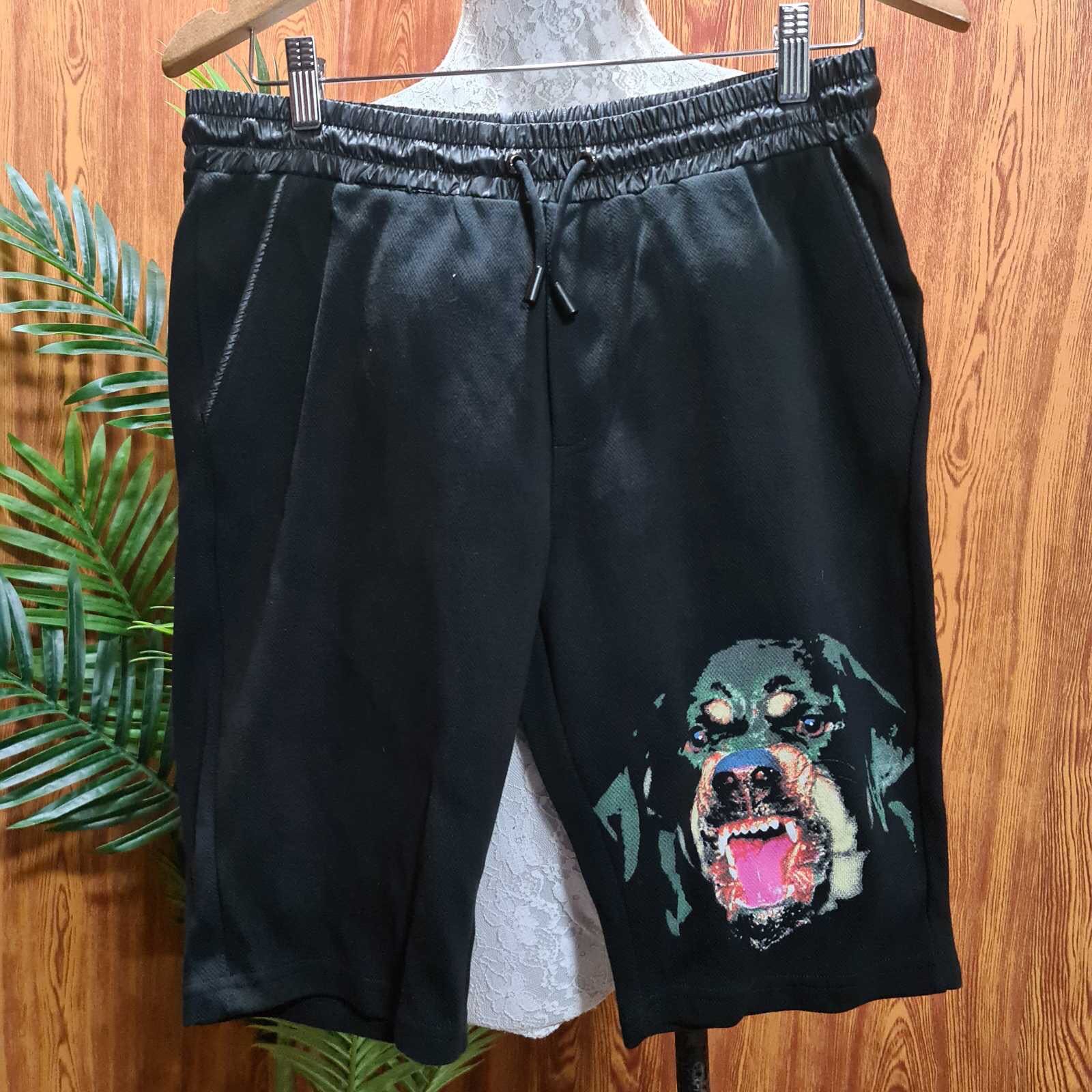 givenchy rottweiler shorts