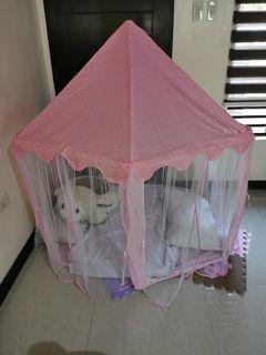 Baby tent