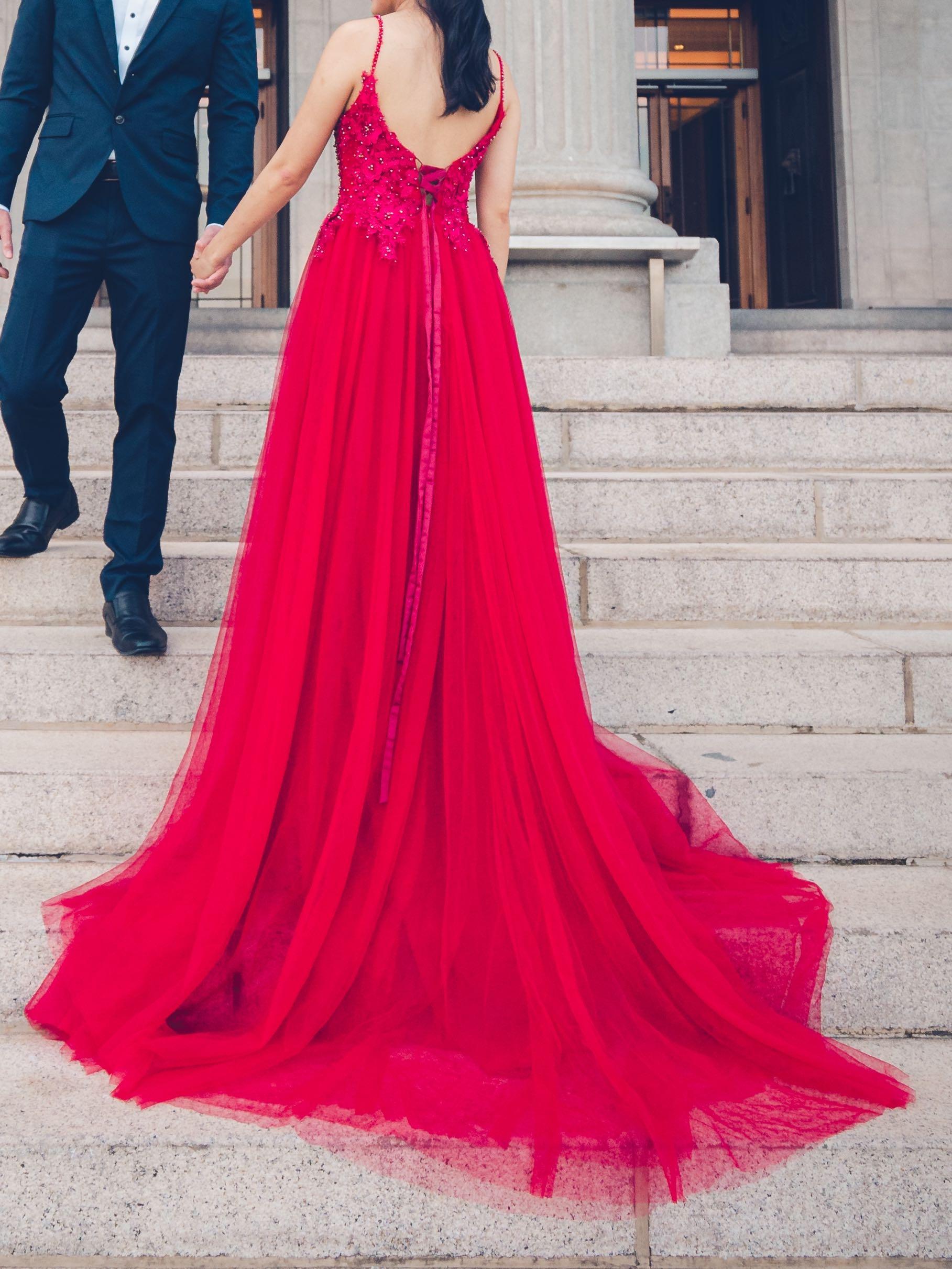 Red new arrivals evening wear