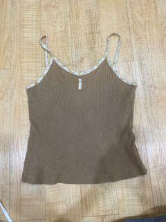 Brown tanktop