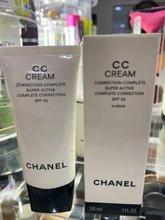 Chanel CC cream Complete correction  spf 50 isi 90% 20 Suede  beli harga 900.000