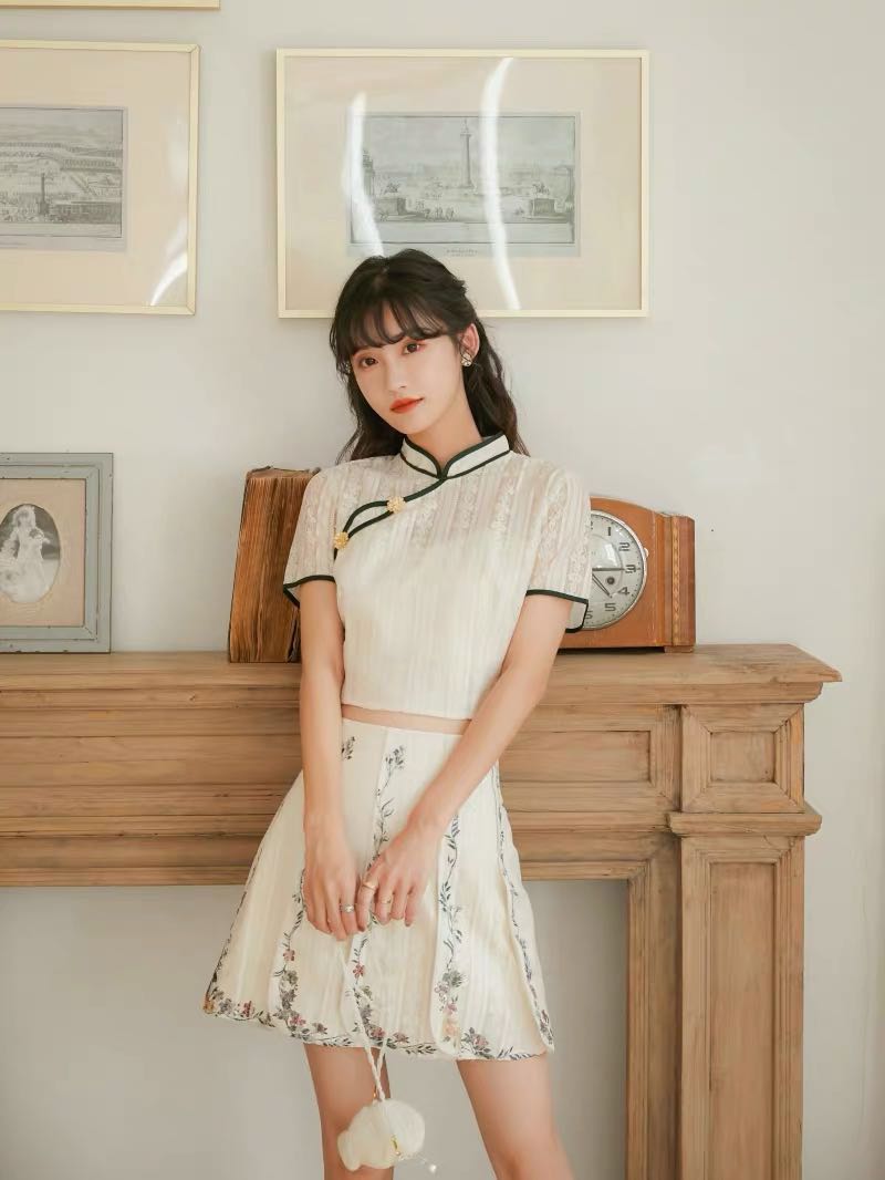 Cheongsam Modern 2 piece set Women s Fashion Muslimah Fashion