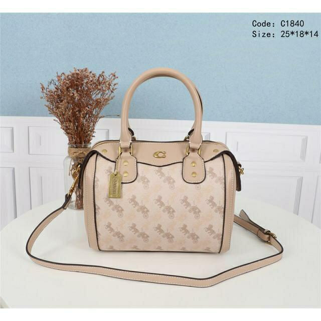 Coach Madison Montage Universal Medium Tote Bag [Coach-0161] - $61.55 :  Coach Outlet Canada Online | Fashion outlet, Fashion, Online fashion stores