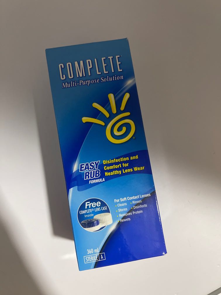 Complete contact lens solution with lens case inside, Beauty & Personal