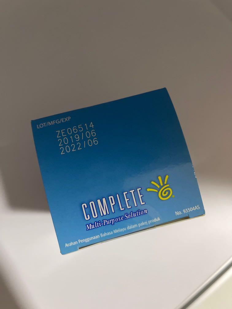 Complete contact lens solution with lens case inside, Beauty & Personal