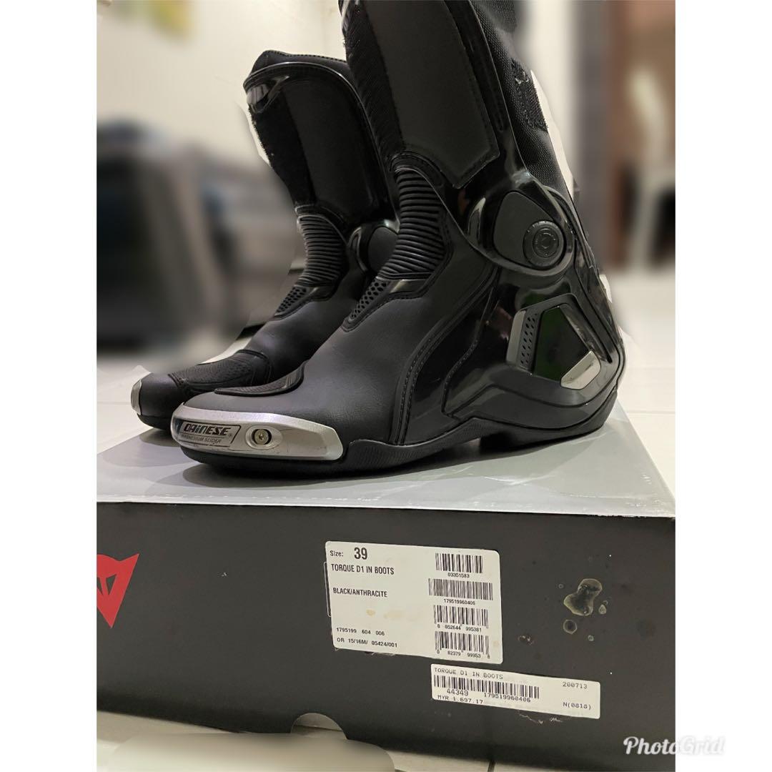 Torque d1 deals in boots