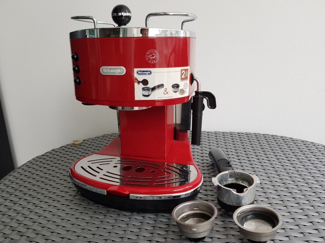 Delonghi Espresso Coffee Machine, TV & Home Appliances, Kitchen