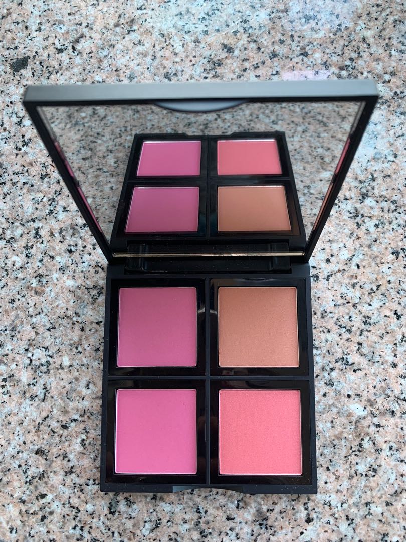 elf light blush palette