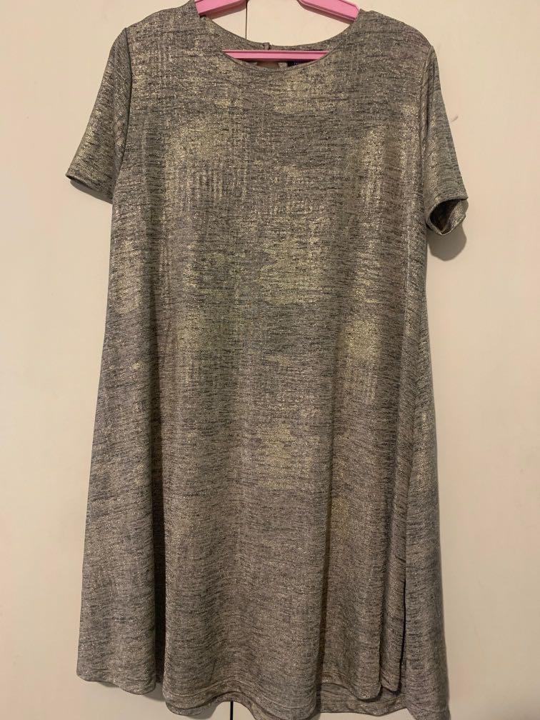 F&H Shiny Shirt Dress (Category: Dresses) located in Pateros City. Submitted by nicalmeda (Listing ID 1064922932, Image 1). Description: .