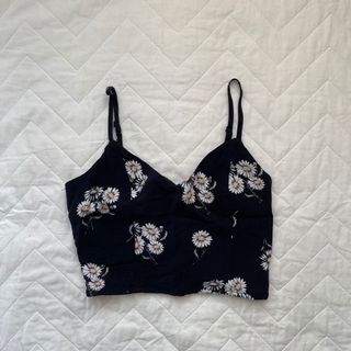 (Category: ) located in . Submitted by wwxpreloved (Listing ID 1065003685, Image 1). Description: .