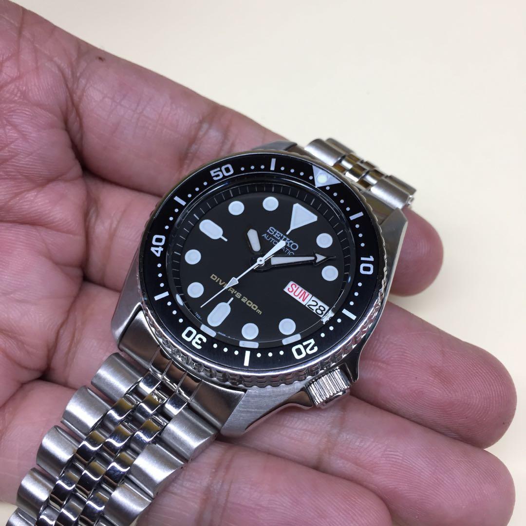 For Sale! SKX013 Seiko Diver Automatic 200m 7S26-0030, Men's Fashion,  Watches & Accessories, Watches on Carousell