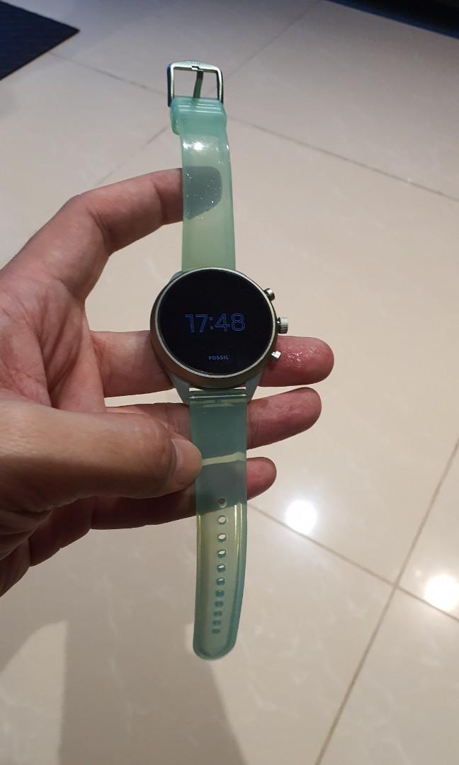 fossil smartwatch used