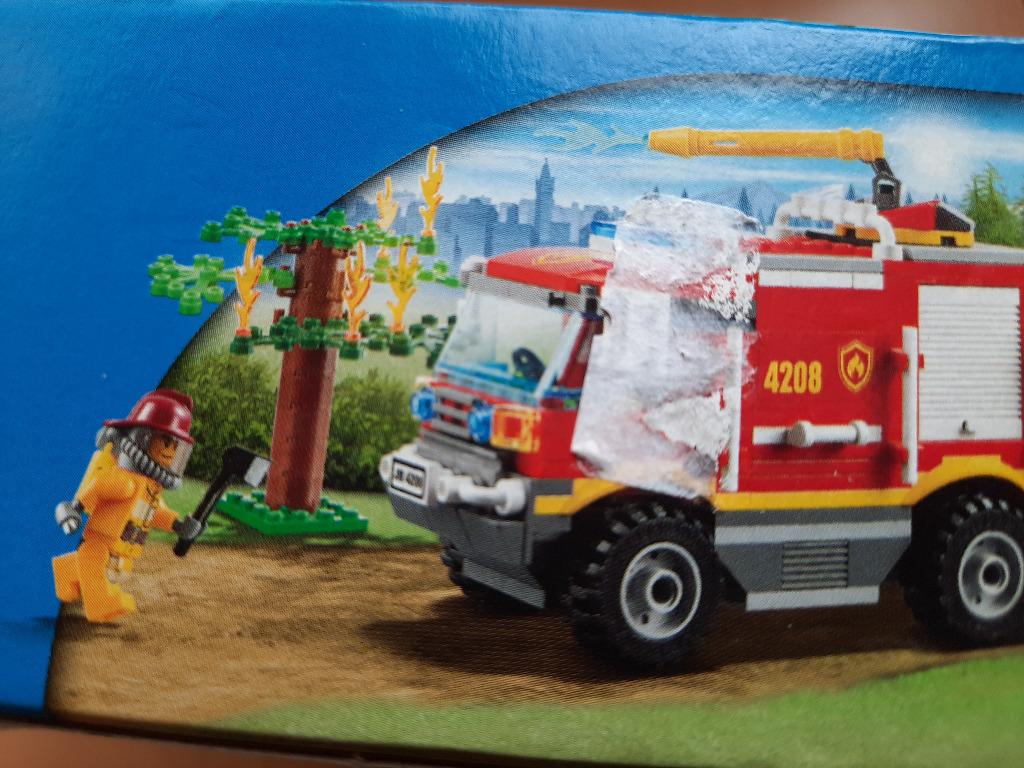 LEGO 4208 4x4 fire truck (MISB), 興趣及遊戲, 玩具& 遊戲類- Carousell