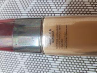 Loreal infallible 24H fresh wear