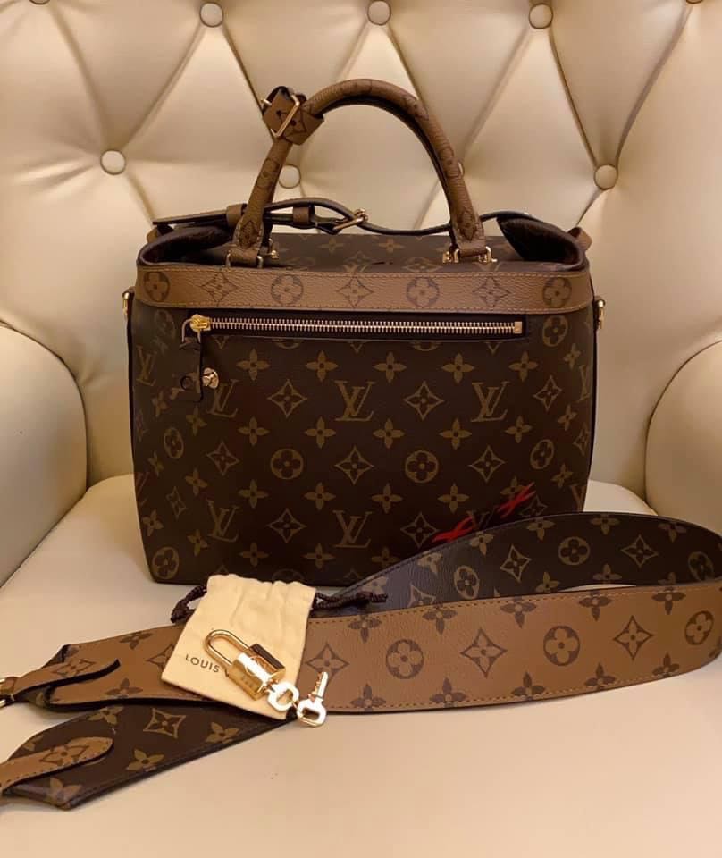 2016 Louis Vuitton City Cruiser bag contrasting