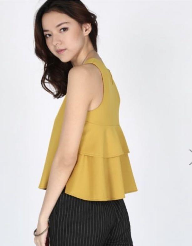 ruffle back top