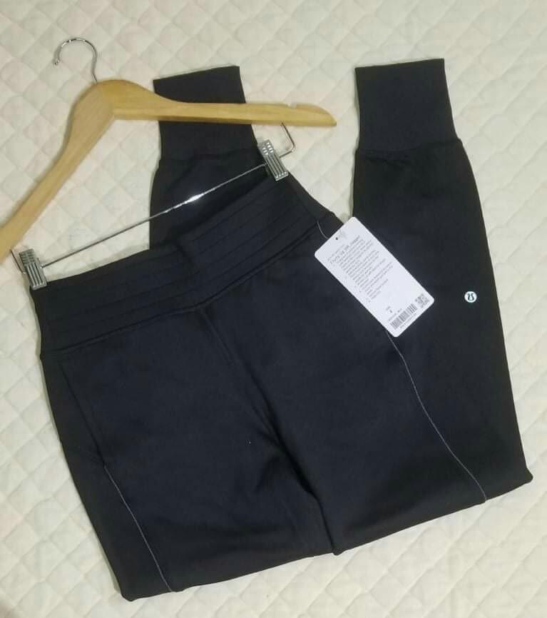 Lululemon flurry up high rise top jogger