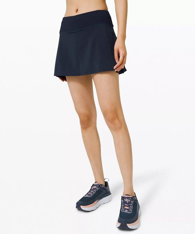 lululemon navy skirt