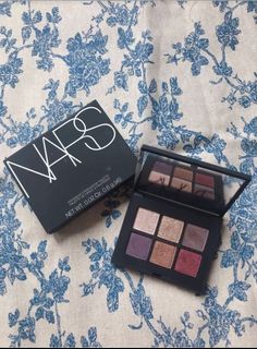 （分類：）位於 。 由 makeupresale 提交（商品編號 1064922087，圖片 1）。簡介： 。