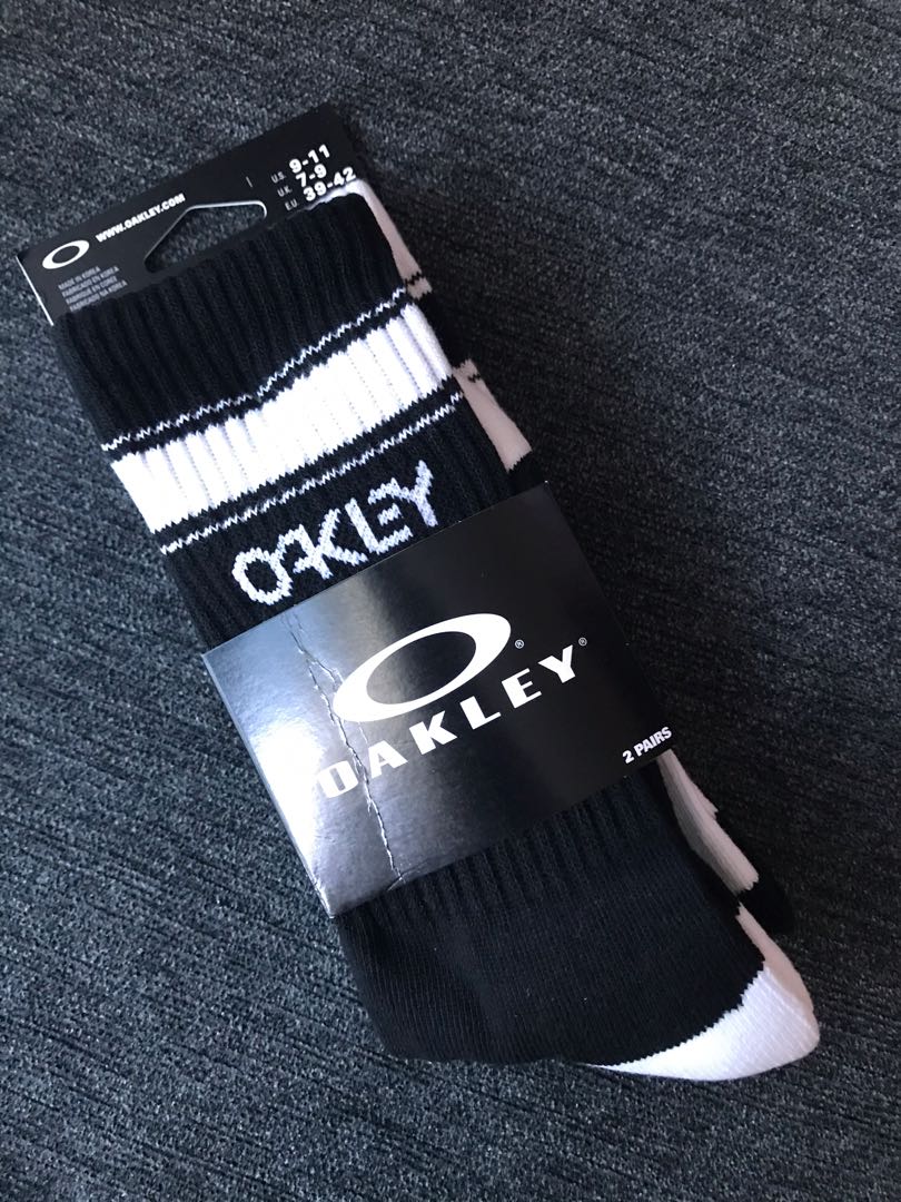 Oakley Socks, Men's Fashion, Watches & Accessories, Socks on Carousell