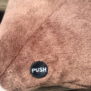 (Category: ) located in . Submitted by bnewpreloved (Listing ID 1064930904, Image 1). Description: .