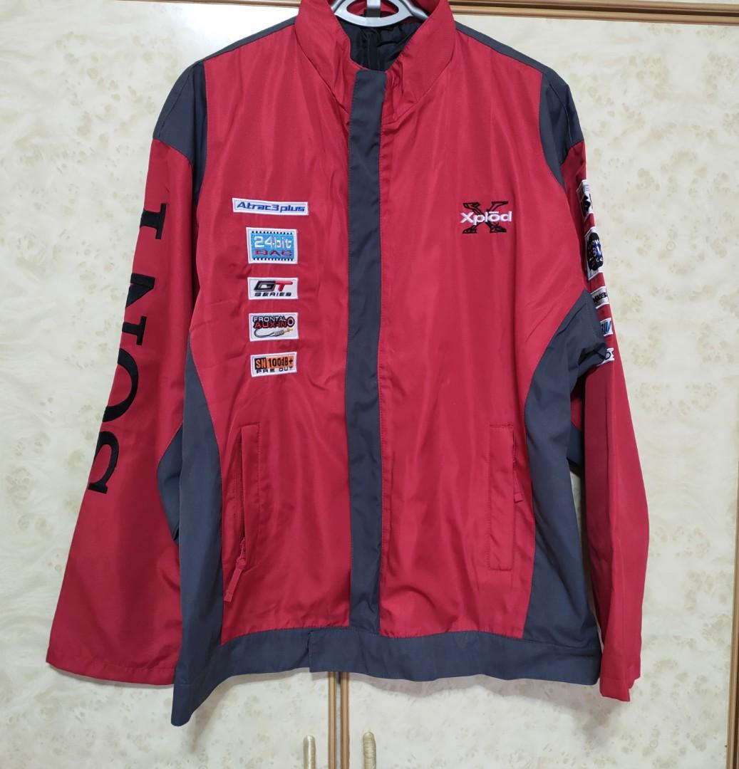 Racing style windbreaker jacket in size XL