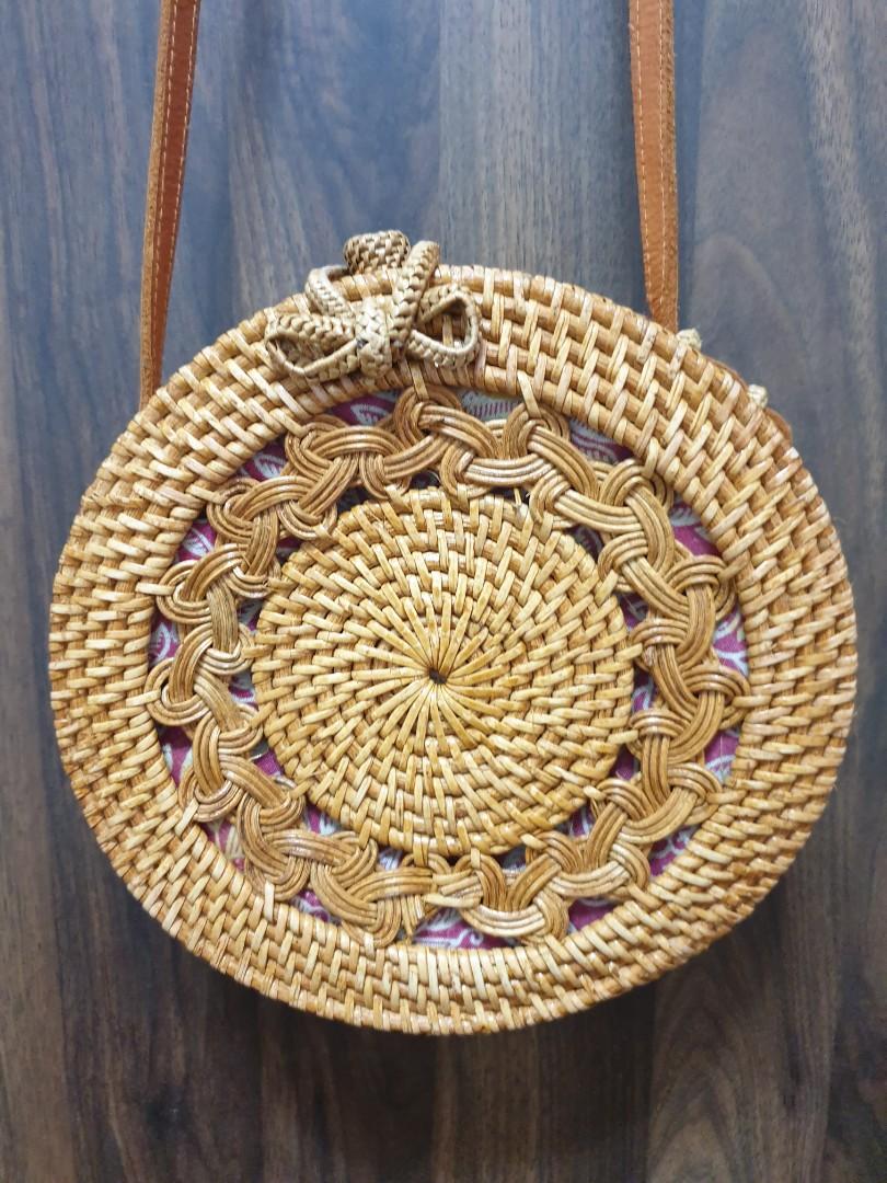 Sling bag rotan 2025
