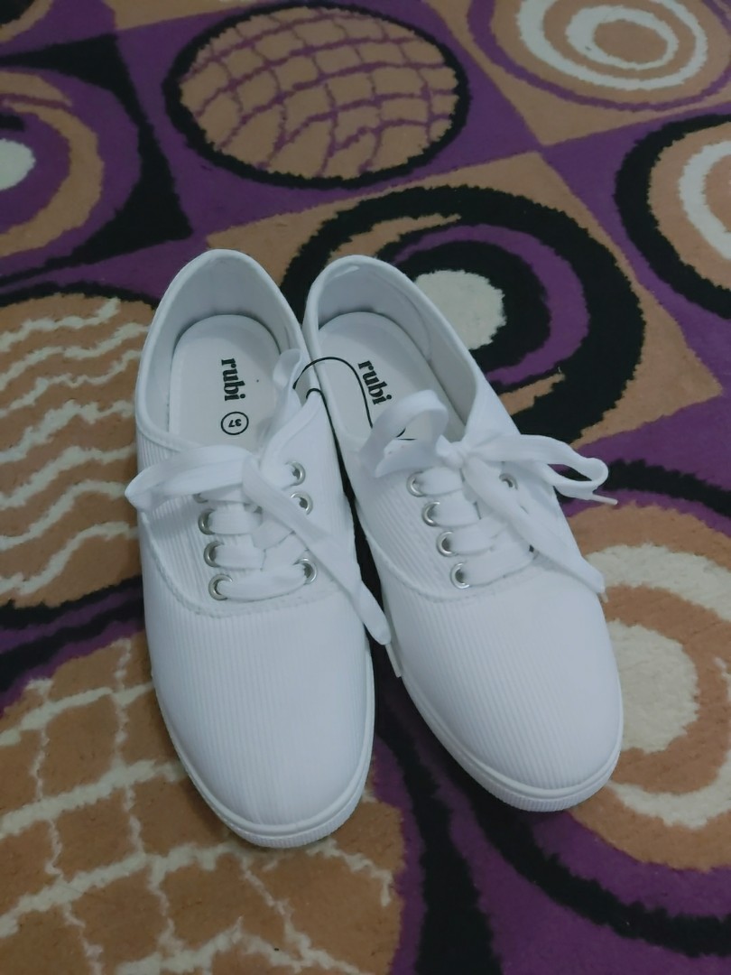 Juno plimsoll on sale