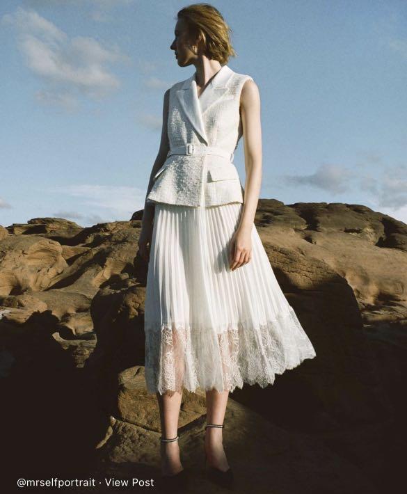 Self Portrait Cream Tailored Boucle & Chiffon Midi Dress, Women's Fashion, Dresses & Sets 