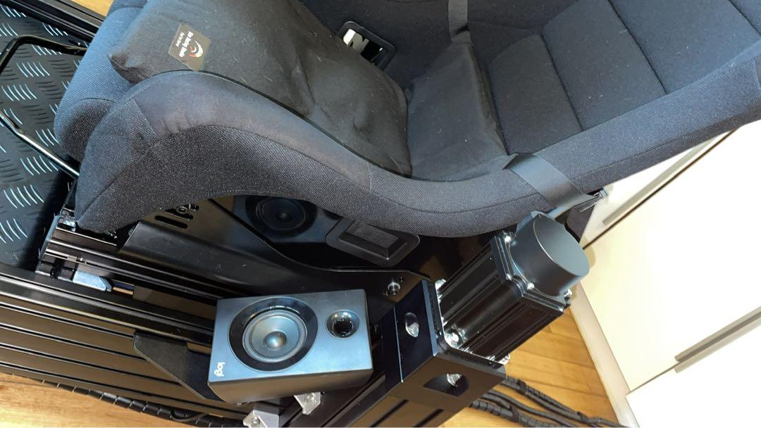 Sim Lab P1X sim racing rig 8020 profile with TRAK racer bucket seat