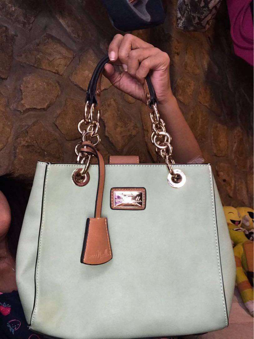 Noelle bedding purses