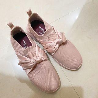 skechers pink ribbon