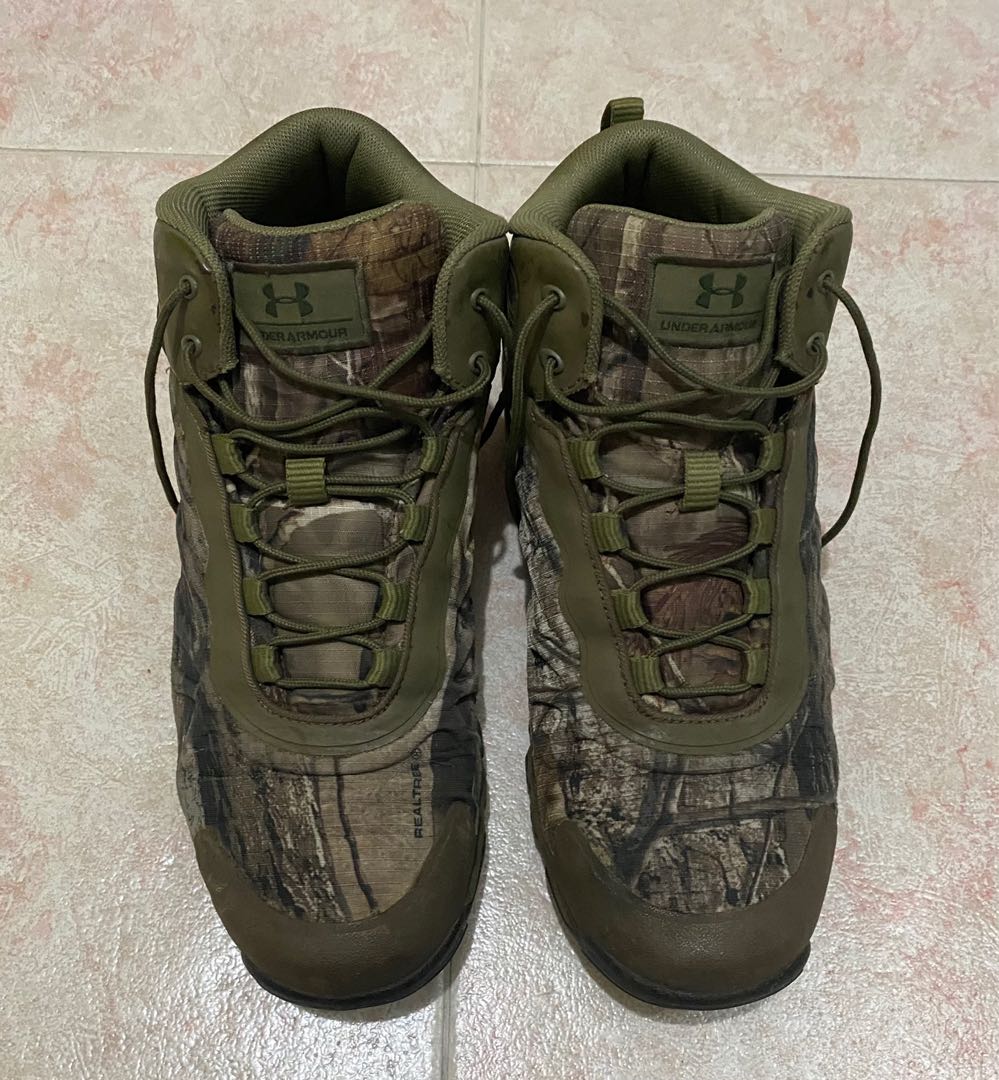 under armour hiking boots