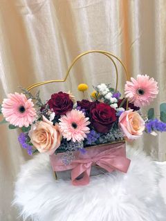 (Category: ) located in . Submitted by thegiftfloratory (Listing ID 1065070921, Image 1). Description: .