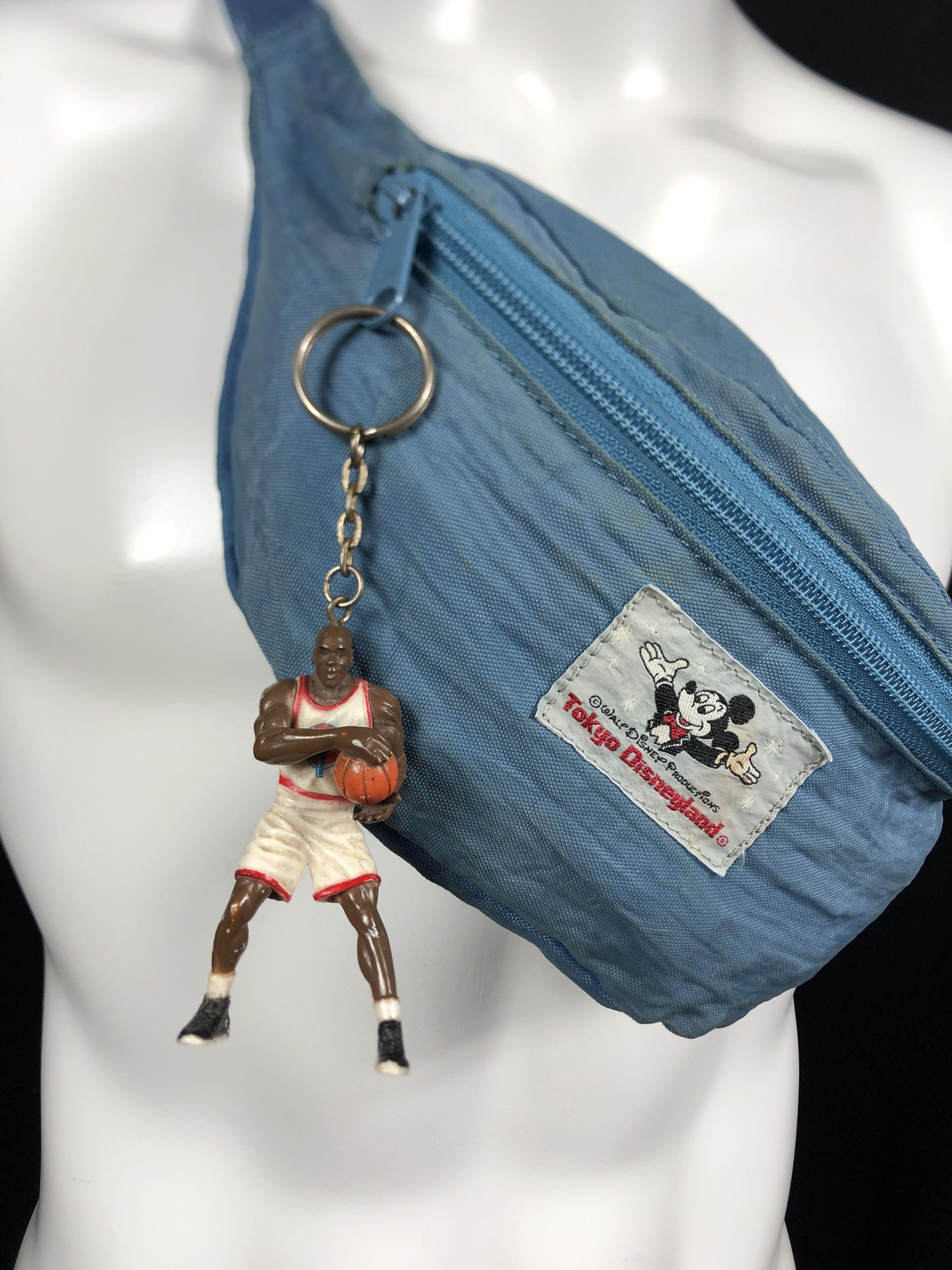 Vintage 90s 1996 Michael Jordan Space Jam Figure Toy Keychain